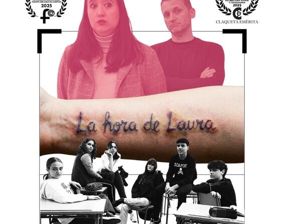 Cartel LA HORA DE LAURA